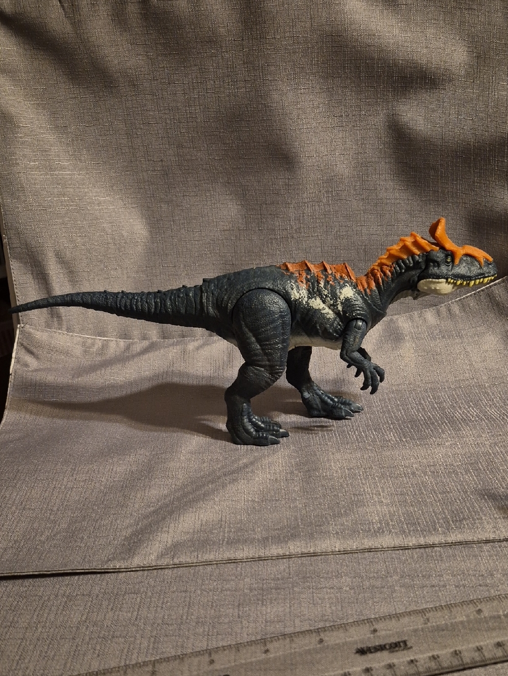 Cryolophosaurus Dinosaur